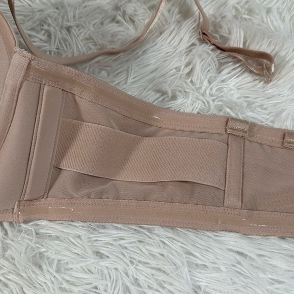 Torrid Curve Beige Bombshell Everyday Strapless Bra 44DD - Picture 8 of 11